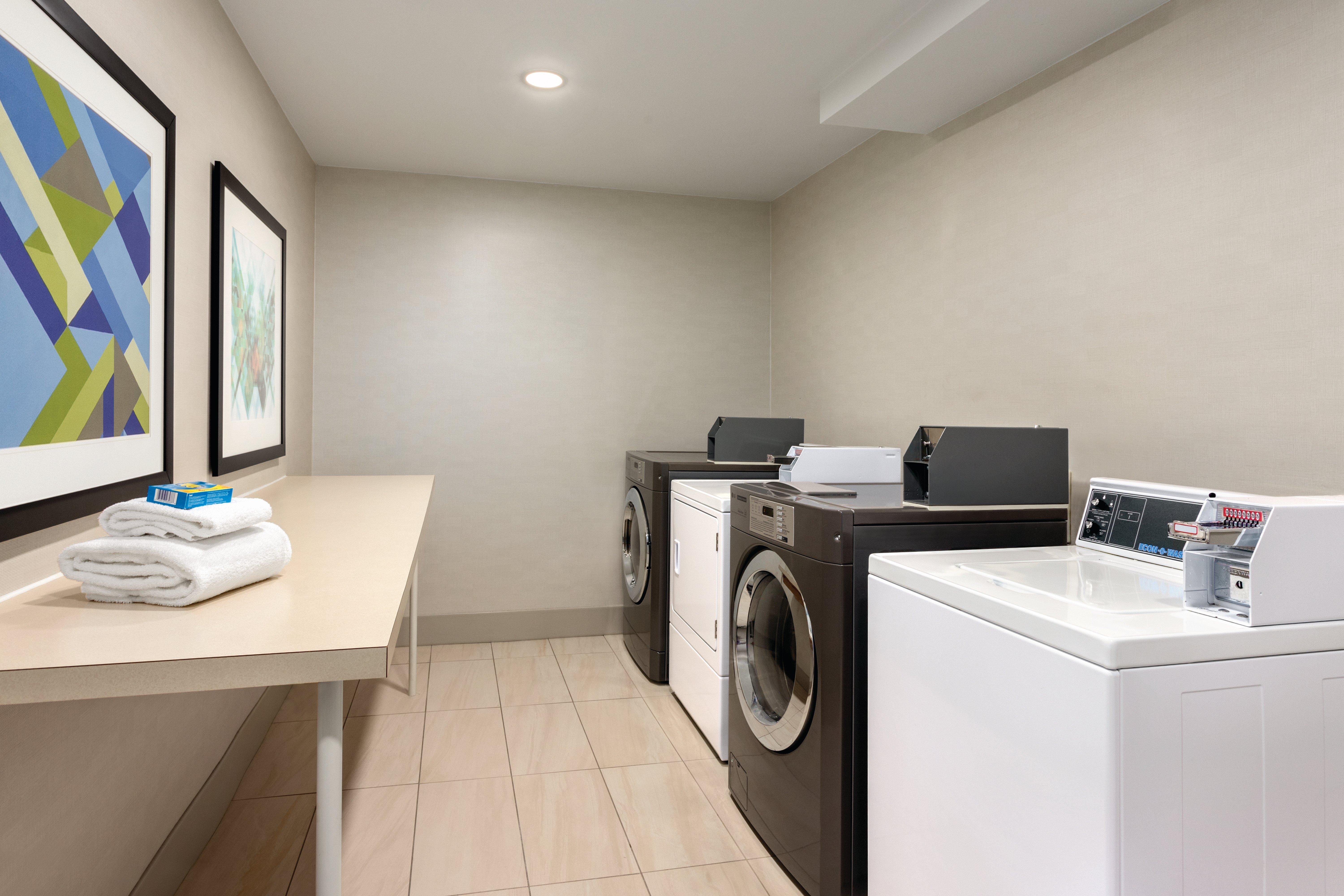 Holiday Inn Express Hotel & Suites Lawton-Fort Sill By Ihg Eksteriør bilde