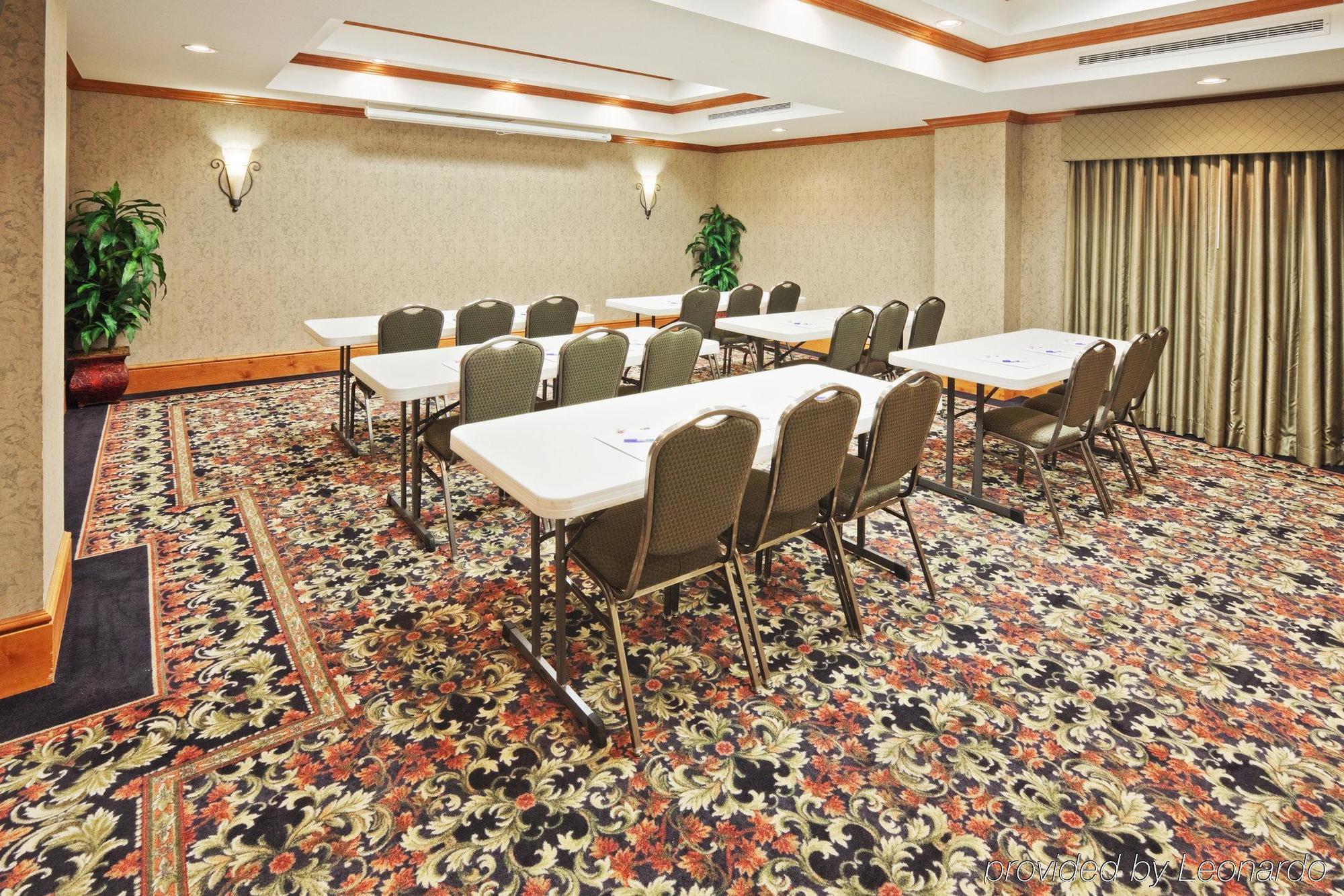 Holiday Inn Express Hotel & Suites Lawton-Fort Sill By Ihg Eksteriør bilde